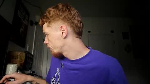 Snapshot of bigwhited2115 chatting on 10/29/25, 12:35 Onlyfans redheadedwhitedick online show from 10/29/25, 12:35