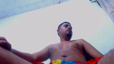 Snapshot of bigwoll chatting on 12/16/25, 06:57 andres online show from 12/16/25, 06:57