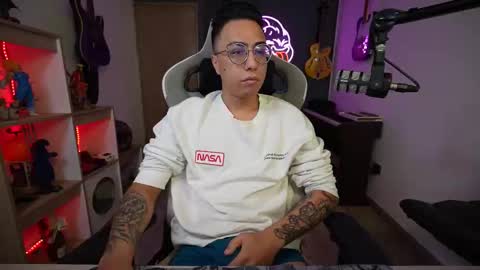 bigxboy96 online show from 10/19/25, 10:38