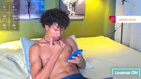 Snapshot of bigxxo chatting on 02/05/25, 01:04 bigxxo online show from 02/05/25, 01:04