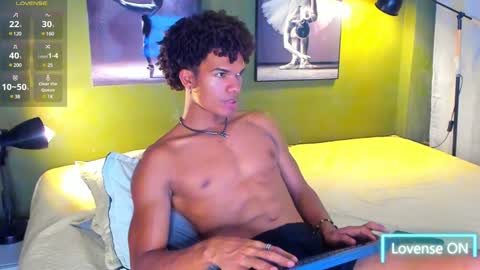 Snapshot of bigxxo chatting on 02/07/25, 02:08 bigxxo online show from 02/07/25, 02:08