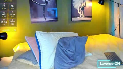 Snapshot of bigxxo chatting on 02/09/25, 09:39 bigxxo online show from 02/09/25, 09:39