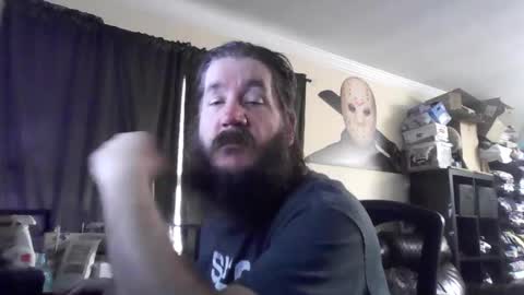 Snapshot of bihusband40 chatting on 10/24/25, 02:35 bihusband40 online show from 10/24/25, 02:35