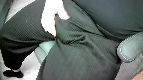 Snapshot of bikeman17 chatting on 02/23/25, 02:04 bikeman17 online show from 02/23/25, 02:04