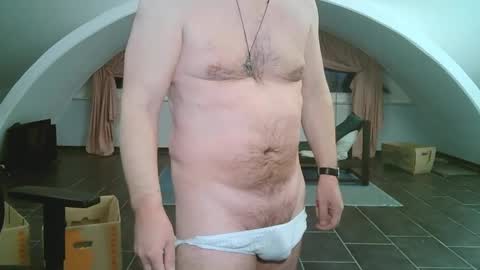 bikertom1988 online show from 01/06/25, 06:58