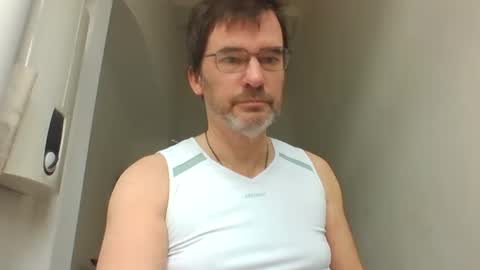 bikertom1988 online show from 02/01/25, 11:54