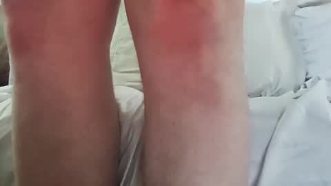 Snapshot of bikinkysloot chatting on 01/21/25, 07:04 KinkyBiSlut online show from 01/21/25, 07:04