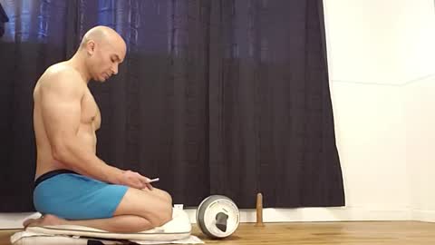 Bilie online show from 12/16/25, 06:35