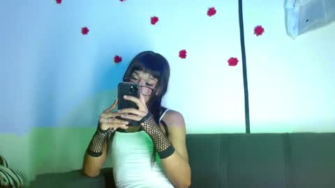 B-I-L-L-I-E 3 online show from 04/18/26, 07:58