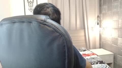 Snapshot of billiejean18 chatting on 07/10/26, 01:36 Billie Jean online show from 07/10/26, 01:36