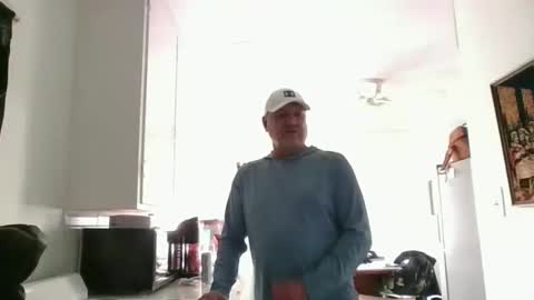 Snapshot of billjames55 chatting on 02/12/26, 08:26 billjames55 online show from 02/12/26, 08:26