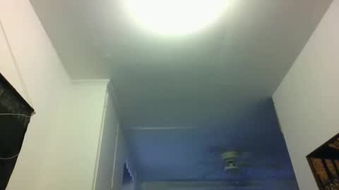 Snapshot of billjames55 chatting on 02/19/26, 11:12 billjames55 online show from 02/19/26, 11:12