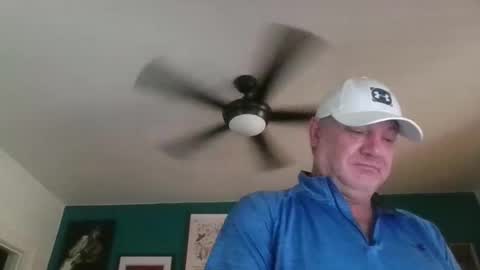 Snapshot of billjames55 chatting on 04/30/26, 09:19 billjames55 online show from 04/30/26, 09:19