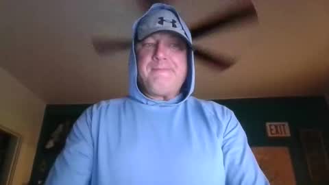 Snapshot of billjames55 chatting on 05/05/26, 12:35 billjames55 online show from 05/05/26, 12:35