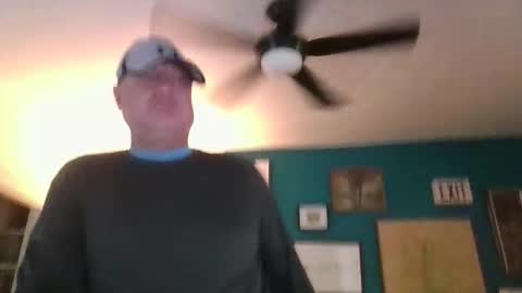 Snapshot of billjames55 chatting on 05/11/26, 02:45 billjames55 online show from 05/11/26, 02:45