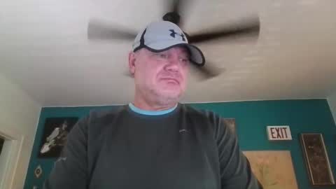 Snapshot of billjames55 chatting on 05/11/26, 04:15 billjames55 online show from 05/11/26, 04:15