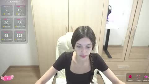 billy1love online show from 10/12/25, 09:36