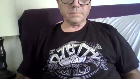 Snapshot of billydubs chatting on 11/18/25, 05:06 billydubs online show from 11/18/25, 05:06