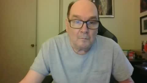 Bink195234 online show from 12/04/25, 08:39