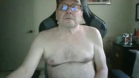 Bink195234 online show from 04/19/26, 08:11