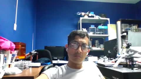 Snapshot of bisexmangenx chatting on 06/20/26, 01:09 Manu O online show from 06/20/26, 01:09