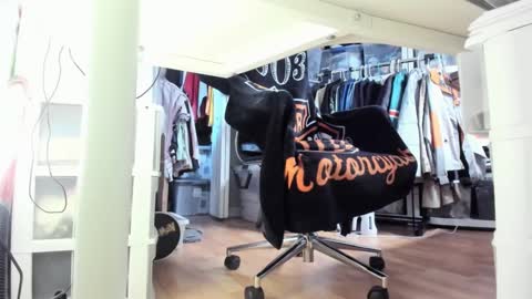 bisexualjay online show from 10/03/25, 02:58