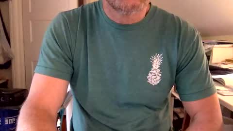 BisonBar online show from 05/06/26, 08:14