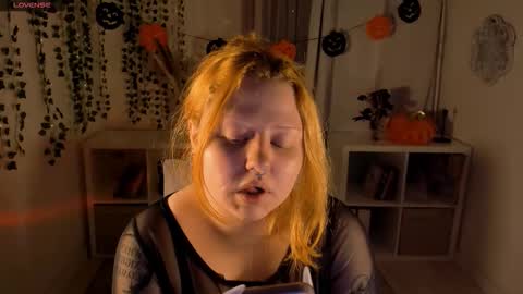 Nana online show from 10/26/25, 04:46