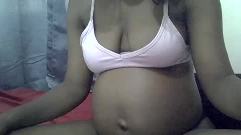 bitchy_111 online show from 01/07/26, 09:45