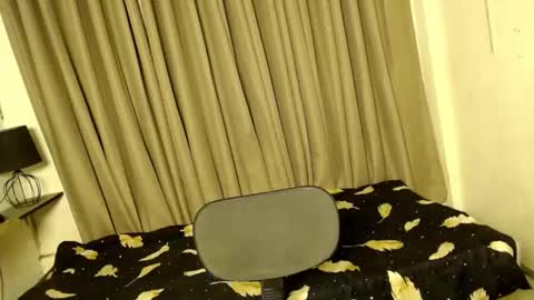 bitchy_bea online show from 04/09/26, 11:15