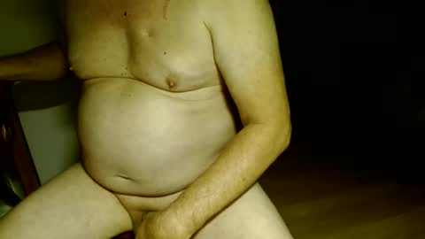 Snapshot of bitounu chatting on 01/19/25, 11:23 bitounu online show from 01/19/25, 11:23