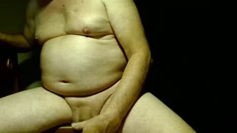 Snapshot of bitounu chatting on 02/04/25, 10:54 bitounu online show from 02/04/25, 10:54