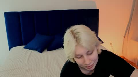 Julia online show from 03/14/26, 03:17