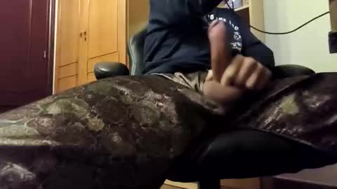 Snapshot of bkt15 chatting on 12/02/25, 07:09 bkt15 online show from 12/02/25, 07:09