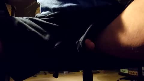 Snapshot of bkupsguy chatting on 12/29/24, 03:22 bkupsguy online show from 12/29/24, 03:22