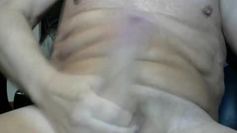 bkzman8 online show from 10/27/25, 02:32