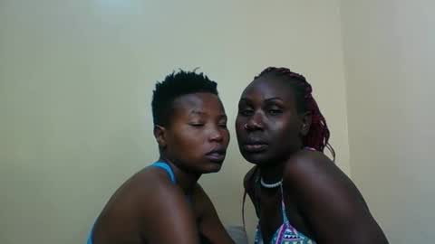 Snapshot of black_divas1 chatting on 02/14/26, 02:08 black_divas1 online show from 02/14/26, 02:08