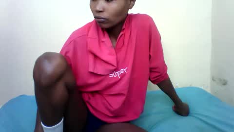 Snapshot of black_divas1 chatting on 02/18/26, 05:58 black_divas1 online show from 02/18/26, 05:58