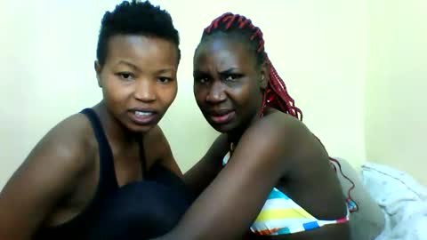 Snapshot of black_divas1 chatting on 02/24/26, 05:27 black_divas1 online show from 02/24/26, 05:27