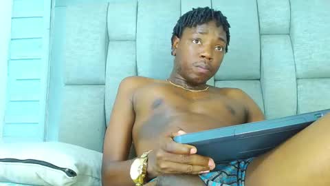 Fireeee  online show from 11/21/25, 06:50