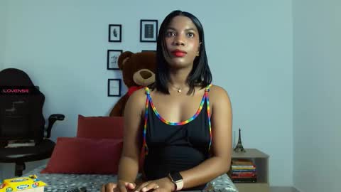 Chicago sexy online show from 12/20/25, 12:51