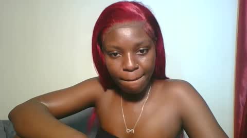 black_mellanin01 online show from 10/22/25, 08:14