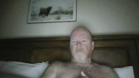 black_n_white4 online show from 07/18/26, 12:48