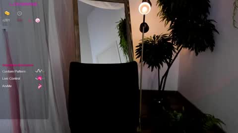 Mon Mon online show from 03/02/25, 05:44