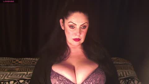 Sarah online show from 01/30/25, 04:45