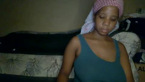 Snapshot of black_queen0111254 chatting on 07/18/26, 12:48 Blackqueen online show from 07/18/26, 12:48