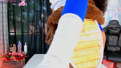 Snapshot of black_rosse_1 chatting on 10/31/25, 01:23 Tifany online show from 10/31/25, 01:23