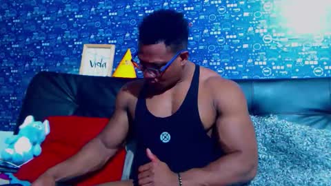 duglas online show from 11/24/25, 05:45