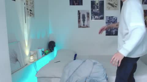 Bryan  online show from 12/07/24, 05:37