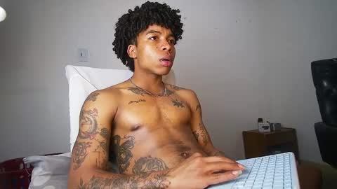 Snapshot of black_tentationx chatting on 02/08/25, 07:59 black_tentationx online show from 02/08/25, 07:59